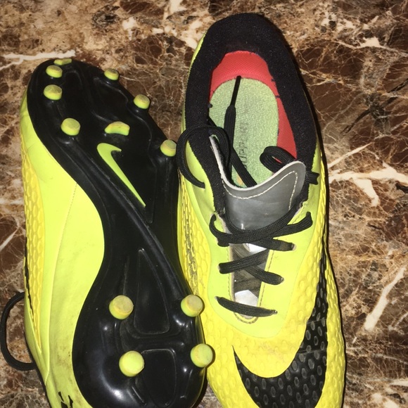 NIKE hyper-venom cleats - Picture 3 of 5